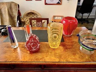 “🎉 Nová nabídka designového skla je tady! Naši zákazníci se mohou těšit na úžasné novinky, které dodají vašemu domovu...